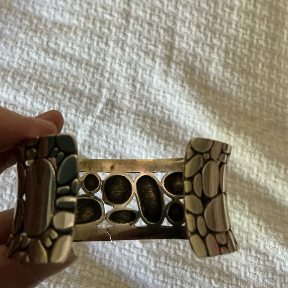 John Hardy kali pebble wide cuff bracelet - Picture 12 of 12